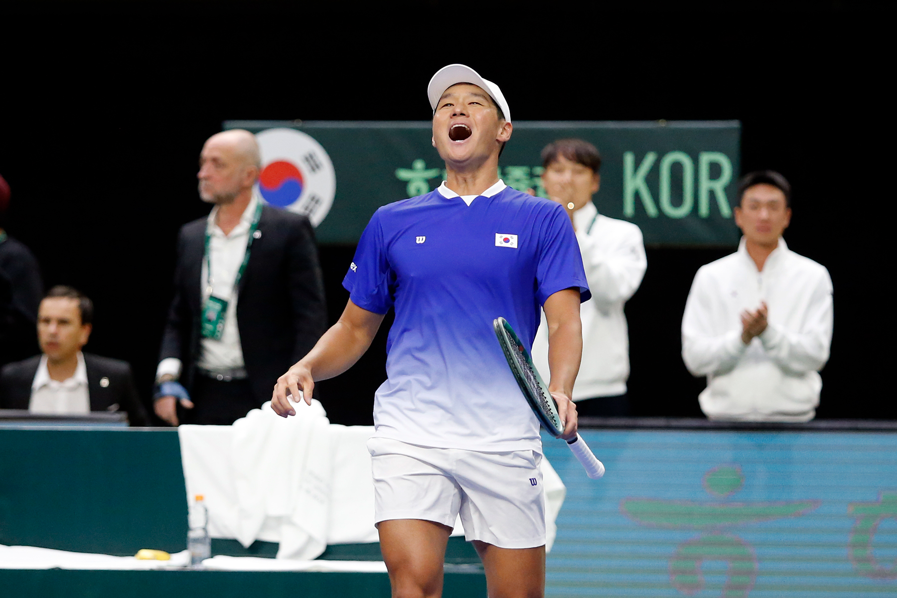한국-아르헨티나, 데이비스컵 첫날 1승1패 ‘장군멍군’ [한국 1-1 아르헨티나, 2026 데이비스컵 1차 최종 본선진출전]